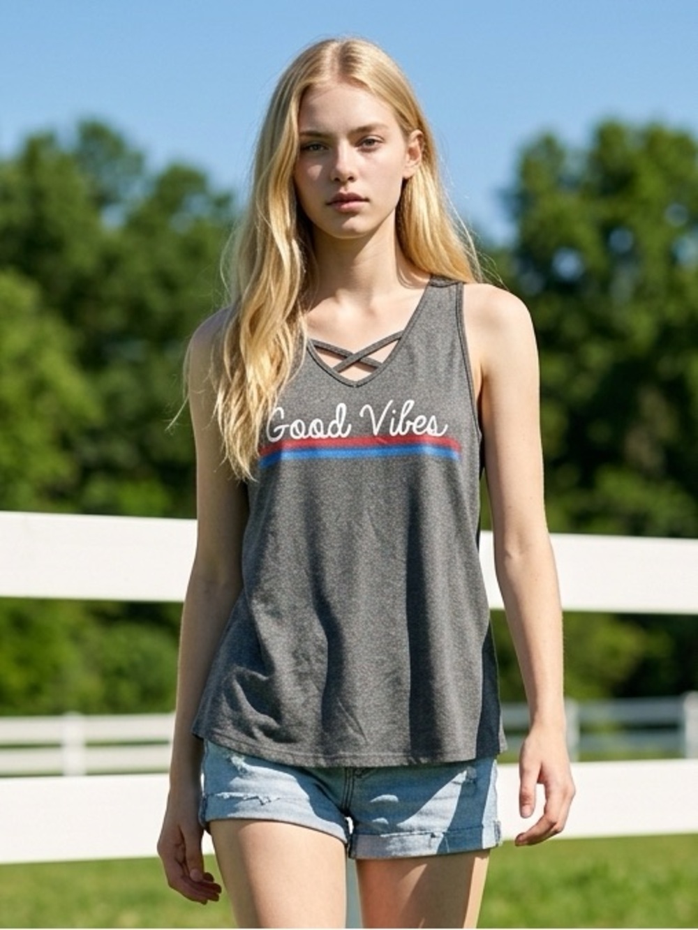 NWT Youth Girls Gray Cold Shoulder Long Sleeve Graphic Shirt Top - Size Large